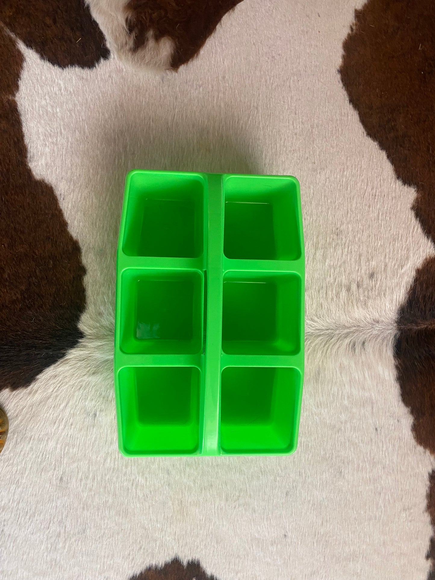 Large tray