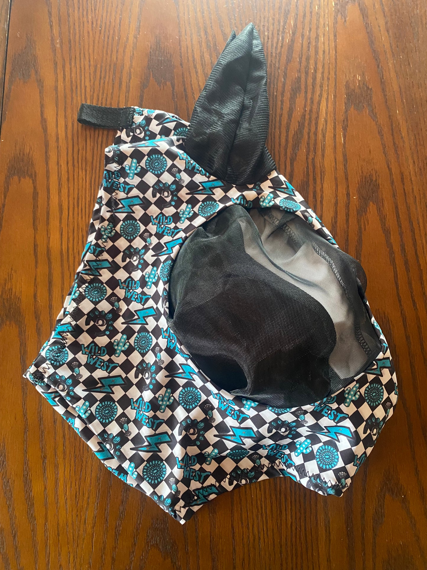 Fly mask