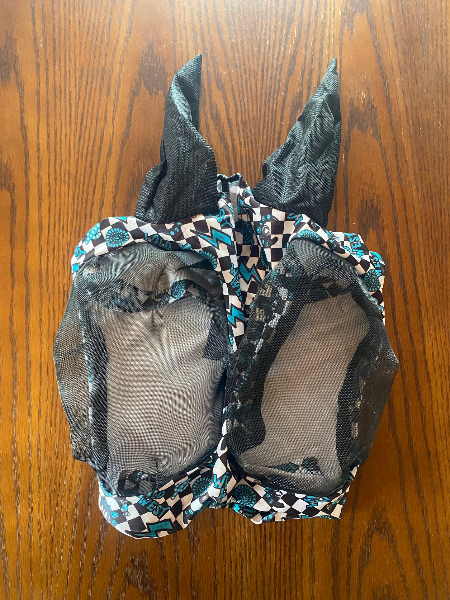 Fly mask